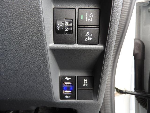 Ｎ－ＶＡＮ Ｇ・ホンダセンシング　Ｗエアバック　ＡＢＳ　フル装備　社外スマホ連携ディスプレイオーディオ　Ｈライトレベライザー　オートライト　ＥＴＣ　Ｌクルーズ　Ｐガラス　ドアバイザー　キーレス　Ｈセンシング　アイドリングＳＴＯＰ（22枚目）