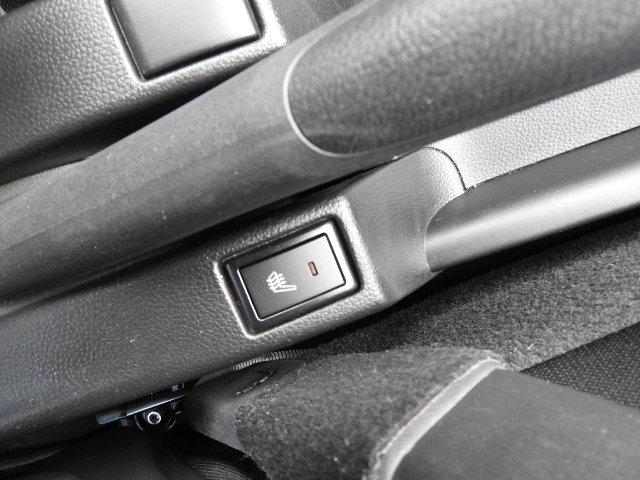 スイフト RS カーテンエアバック ABS フル装備 ナビ 地デジ CD LEDヘッド フォグ Aライト 16アルミ Lクルーズ Cソナー Pガラス ドアバイザー Bスタート Dセンサーブレーキ 5速マニュアル(24枚目)