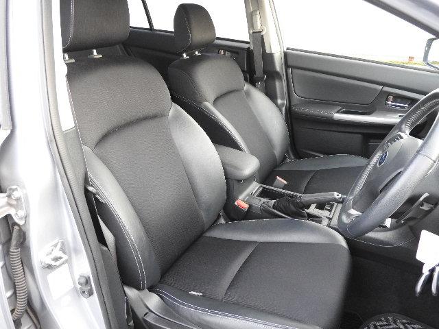 インプレッサスポーツ １．６ｉ－Ｓ　Ｗエアバック　ＡＢＳ　フル装備　ナビ　地デジ　Ｂカメラ　キセノン　フォグ　１６アルミ　ＥＴＣ　Ｈレザー　パドルシフト　Ｐガラス　ドアバイザー　スマートキー　Ｂスタート　イモビ　Ｆタイム４ＷＤ（13枚目）