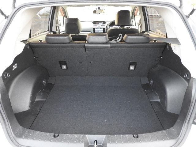 インプレッサスポーツ １．６ｉ－Ｓ　Ｗエアバック　ＡＢＳ　フル装備　ナビ　地デジ　Ｂカメラ　キセノン　フォグ　１６アルミ　ＥＴＣ　Ｈレザー　パドルシフト　Ｐガラス　ドアバイザー　スマートキー　Ｂスタート　イモビ　Ｆタイム４ＷＤ（23枚目）