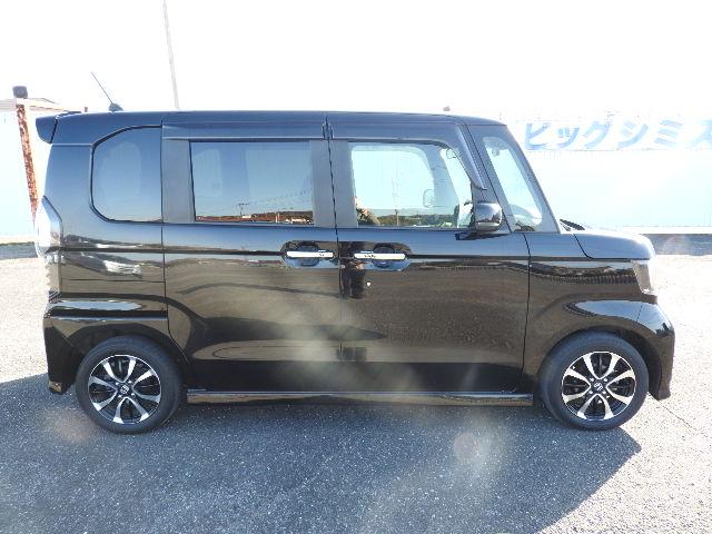 Ｎ－ＢＯＸカスタム Ｇ・Ｌホンダセンシング　カーテンエアバック　ＡＢＳ　フル装備　ナビ　地デジ　Ｂカメラ　ドラレコ　ＬＥＤヘッド　フォグ　１４アルミ　ＥＴＣ　片側自動ドア　Ｌクルーズ　Ｐガラス　バイザー　スマートキー　Ｉストップ　Ｈセンシング（4枚目）