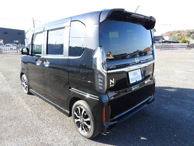 Ｎ－ＢＯＸカスタム Ｇ・Ｌホンダセンシング　カーテンエアバック　ＡＢＳ　フル装備　ナビ　地デジ　Ｂカメラ　ドラレコ　ＬＥＤヘッド　フォグ　１４アルミ　ＥＴＣ　片側自動ドア　Ｌクルーズ　Ｐガラス　バイザー　スマートキー　Ｉストップ　Ｈセンシング（6枚目）