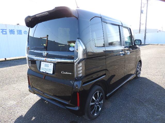 Ｎ－ＢＯＸカスタム Ｇ・Ｌホンダセンシング　カーテンエアバック　ＡＢＳ　フル装備　ナビ　地デジ　Ｂカメラ　ドラレコ　ＬＥＤヘッド　フォグ　１４アルミ　ＥＴＣ　片側自動ドア　Ｌクルーズ　Ｐガラス　バイザー　スマートキー　Ｉストップ　Ｈセンシング（8枚目）