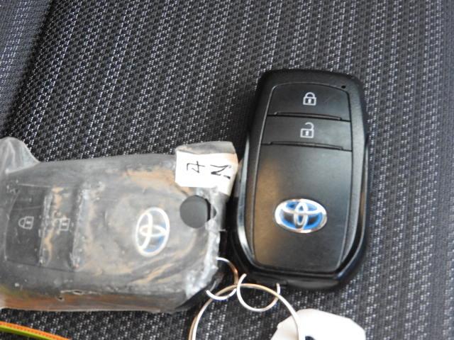 ヤリス ハイブリッドZ カーテンエアバック ABS フル装備 Dオーディオ Aモニター BT USB ドラレコ LEDヘッド フォグ 16アルミ エアロ Sヒーター Cソナー スマートキー Bスタート Tセーフティセンス(16枚目)