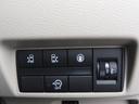 Ｘ　Ｗエアバック　ＡＢＳ　フル装備　ナビ　地デジ　Ａモニター　ＬＥＤヘッド　Ａライト　Ｈフリー両側自動ドア　ＥＴＣ　Ｃソナー　Ｐガラス　バイザー　インテリキー　Ｂスタート　Ｉストップ　Ｅブレーキ　２トーン（15枚目）