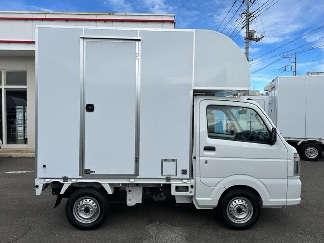 日産 ＮＴ１００クリッパートラック