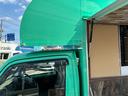 ＤＸキッチンカー８ナンバー冷蔵庫　移動販売車　キッチンカー　ＡＴ車　跳ね上げ扉　換気扇　外部電源　販売窓２か所　ＬＥＤ照明　ドアストッパー　２層シンク１００Ｌタンク２個　排水小窓　コンセント　構造変更８ナンバー冷蔵庫クロスレンガ調（36枚目）