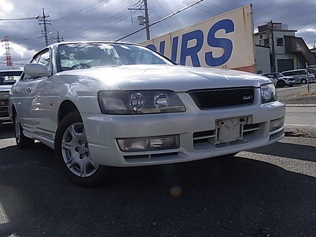 ローレル 25クラブS FOUR 4WD AT キーレスエントリー 禁煙車 CD カセット 衝突安全ボディ ABS エアコン パワーステアリング パワーウィンドウ(2枚目)