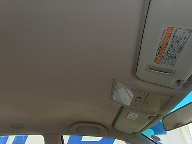 クラウン ロイヤルエクストラFourリミテッド 記録簿 4WD ナビ HID AT キーレスエントリー 電動格納ミラー パワーシート CD カセット 衝突安全ボディ ABS エアコン パワーステアリング 禁煙車(31枚目)