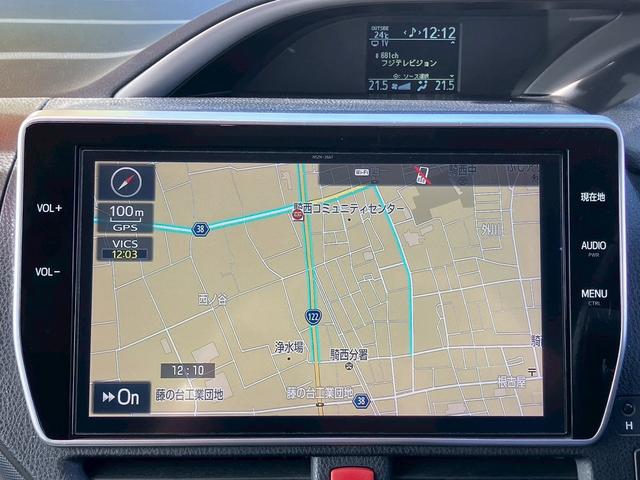 ヴォクシー ＺＳ　煌ＩＩ　ワンオーナー車両　　両側電動スライドドア　トヨタ純正ナビ　２列目フリップダウンモニター　バックカメラ　ＥＴＣ　フルセグＴＶ　ウォークスルー　ハイビームアシスト　３列シート（33枚目）
