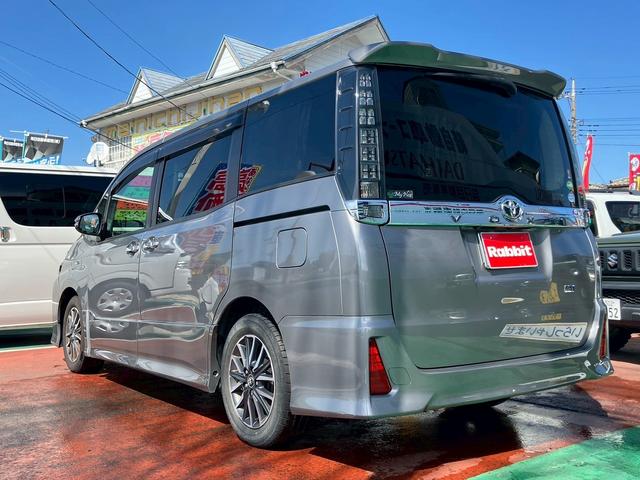 ヴォクシー ＺＳ　煌ＩＩ　ワンオーナー車両　　両側電動スライドドア　トヨタ純正ナビ　２列目フリップダウンモニター　バックカメラ　ＥＴＣ　フルセグＴＶ　ウォークスルー　ハイビームアシスト　３列シート（51枚目）