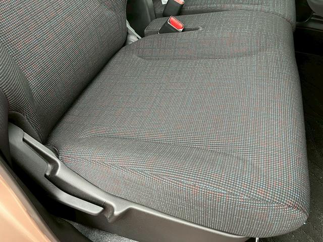 スペーシア ハイブリッドＧ　ワンオーナー車両　マイルドハイブリッド　フルセグＴＶ　バックカメラ　Ｂｌｕｅｔｏｏｔｈオーディオ　オートマチックハイビーム　フルフラットシート　ベンチシート　スマートキー　プッシュスタート（31枚目）