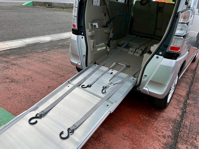 HONDA N-BOX PLUS G.L PACKAGE