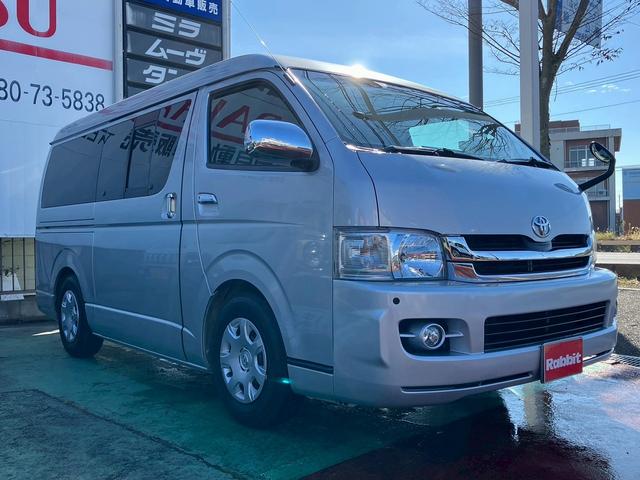 ハイエースバン ロングワイドスーパーGL ワンオーナー車両 ディーゼル車 タイベル交換済 社外オートクルーズ付スロットルコントローラー クリアランスソナー バックカメラ フルセグTV ETC Bluetooth接続 CD DVD(4枚目)