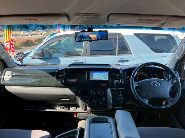 ハイエースバン ロングワイドスーパーGL ワンオーナー車両 ディーゼル車 タイベル交換済 社外オートクルーズ付スロットルコントローラー クリアランスソナー バックカメラ フルセグTV ETC Bluetooth接続 CD DVD(5枚目)