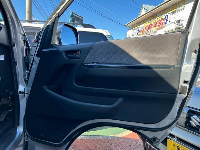 ハイエースバン ロングワイドスーパーGL ワンオーナー車両 ディーゼル車 タイベル交換済 社外オートクルーズ付スロットルコントローラー クリアランスソナー バックカメラ フルセグTV ETC Bluetooth接続 CD DVD(23枚目)