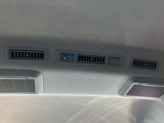 ハイエースバン ロングワイドスーパーGL ワンオーナー車両 ディーゼル車 タイベル交換済 社外オートクルーズ付スロットルコントローラー クリアランスソナー バックカメラ フルセグTV ETC Bluetooth接続 CD DVD(33枚目)