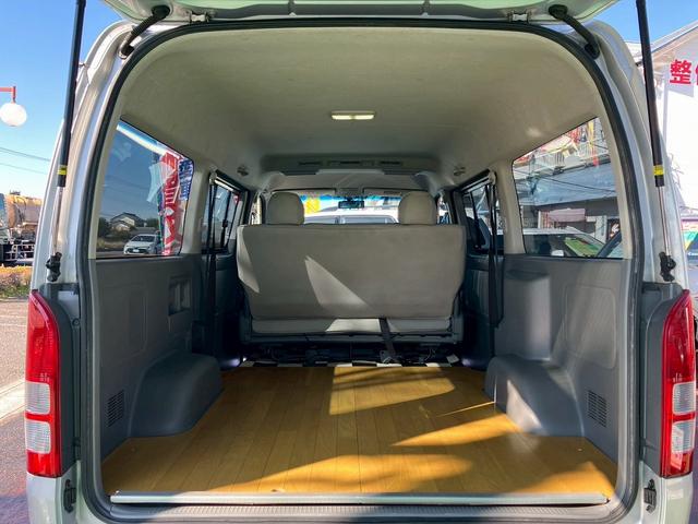 ハイエースバン ロングワイドスーパーGL ワンオーナー車両 ディーゼル車 タイベル交換済 社外オートクルーズ付スロットルコントローラー クリアランスソナー バックカメラ フルセグTV ETC Bluetooth接続 CD DVD(34枚目)