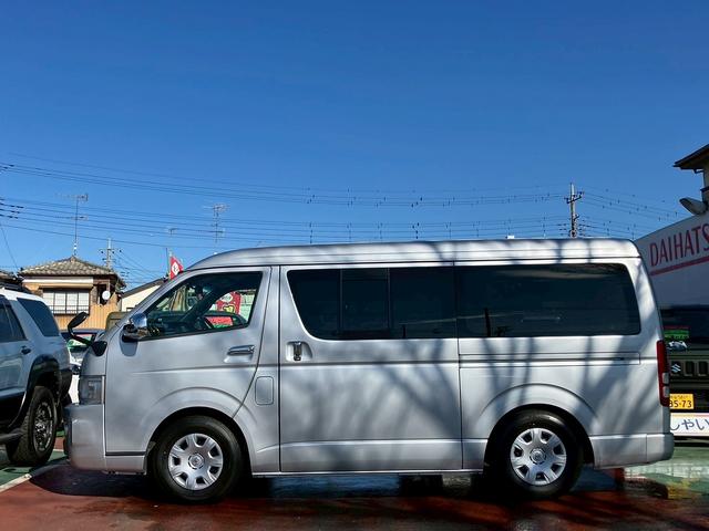 ハイエースバン ロングワイドスーパーGL ワンオーナー車両 ディーゼル車 タイベル交換済 社外オートクルーズ付スロットルコントローラー クリアランスソナー バックカメラ フルセグTV ETC Bluetooth接続 CD DVD(39枚目)