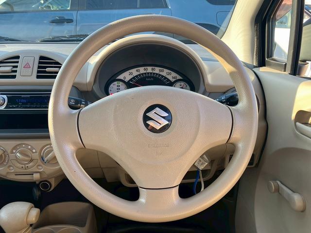 アルト Ｆ　フルタイム４ＷＤ　キーレスキー　盗難警報装置　衝突安全ボディ　パワーウィンドウ　ＣＤ（5枚目）