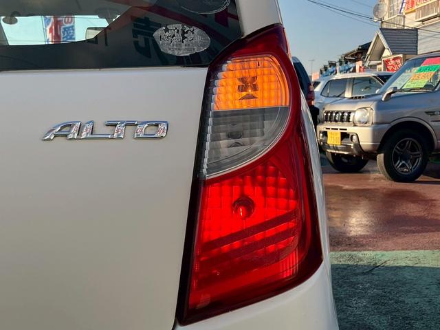 アルト Ｆ　フルタイム４ＷＤ　キーレスキー　盗難警報装置　衝突安全ボディ　パワーウィンドウ　ＣＤ（22枚目）