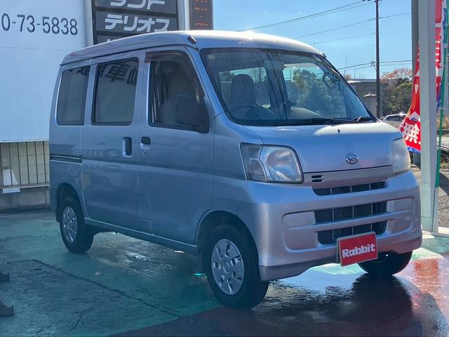 ハイゼットカーゴ DX ワンオーナー車 全席パワーウインドウ ETC装備 スマホスタンド 横滑り防止装置 ダブルエアバック(3枚目)