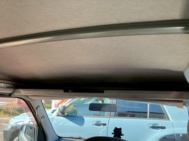 ハイゼットカーゴ DX ワンオーナー車 全席パワーウインドウ ETC装備 スマホスタンド 横滑り防止装置 ダブルエアバック(12枚目)