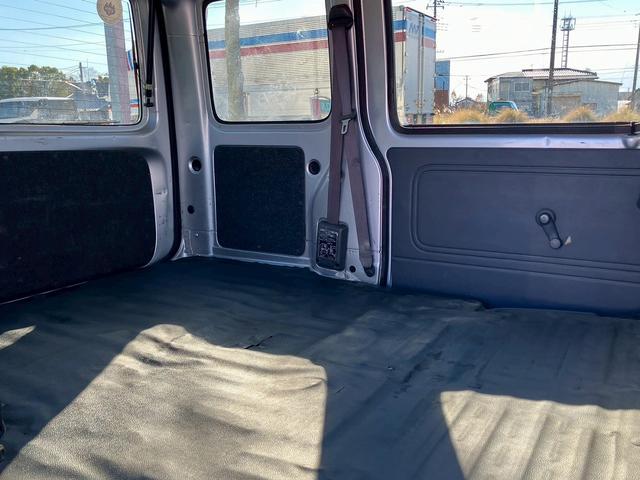 ハイゼットカーゴ DX ワンオーナー車 全席パワーウインドウ ETC装備 スマホスタンド 横滑り防止装置 ダブルエアバック(17枚目)