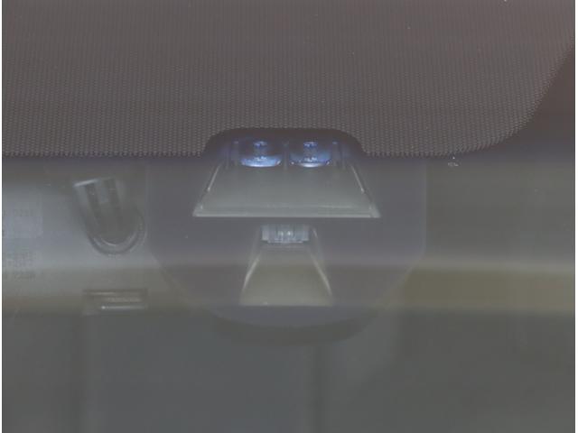 シャトル ハイブリッドＺ　衝突被害軽減ブレーキ　ドライブレコーダ　クルーズＣ　ＶＳＡ　フルセグ地デジＴＶ　シートＨ　リアカメラ　キーフリ　ＬＥＤライト　アドバンストキー　イモビ　ＥＣＯＮ　ＥＴＣ付き　ナビＴＶ（27枚目）
