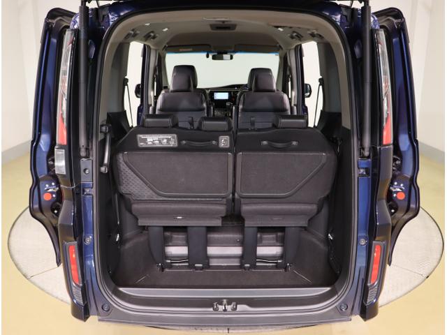 ステップワゴンスパーダ スパーダ・クールスピリットホンダセンシング サイドエアバック スマートキ 左右電動スライドドア バックモニタ Wエアコン 地TV ナビ&TV 三列シート USB 助手席エアバッグ ドライブレコーダ(50枚目)