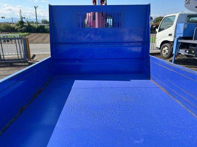 キャンター  ダンプクレーン ユニック3段ラジコンフックイン 積載量3000kg(13枚目)