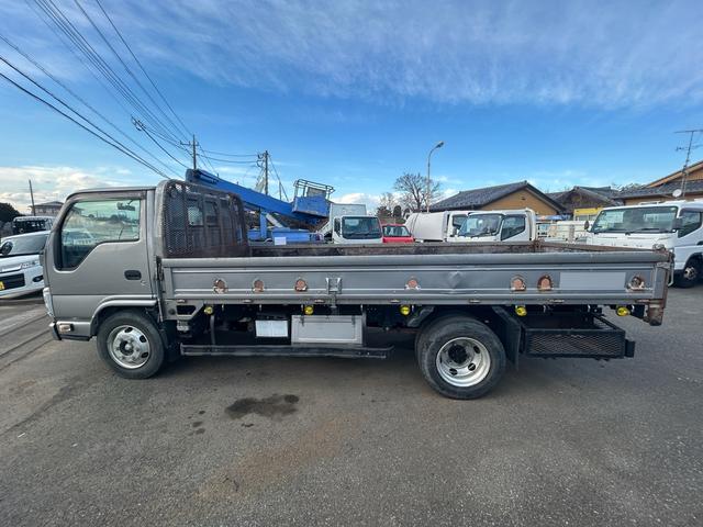 エルフトラック 　ヒラボデー　標準ロング　積載量４トン　床板鉄板貼り　荷台内寸　長さ４３６３ｍｍ幅１７９９ｍｍアオリ高３８０ｍｍ　ロープ穴７対（8枚目）