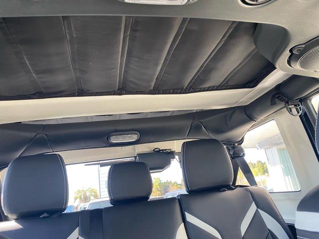 ジープ・ラングラーアンリミテッド （25枚目）