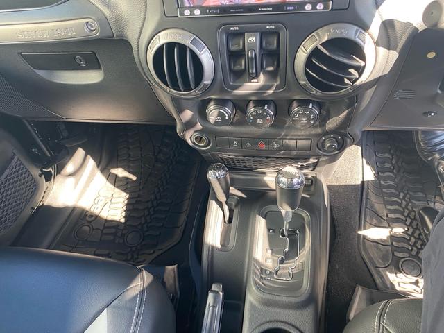 ジープ・ラングラーアンリミテッド （30枚目）