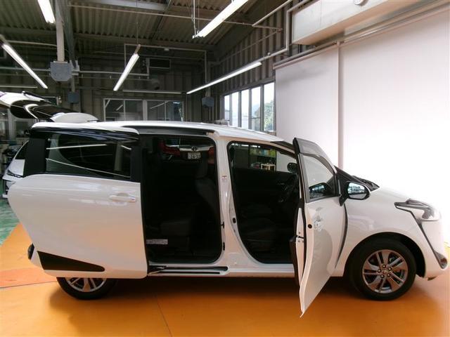 シエンタ Ｇ　クエロ　４ＷＤ　フルセグ　メモリーナビ　ＤＶＤ再生　バックカメラ　衝突被害軽減システム　ＥＴＣ　両側電動スライド　ＬＥＤヘッドランプ　乗車定員６人　３列シート（21枚目）