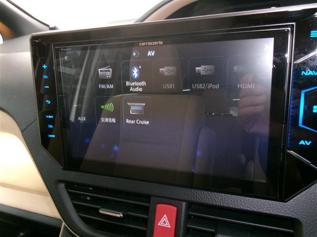 ノア ハイブリッドＧ　フルセグ　メモリーナビ　ＤＶＤ再生　バックカメラ　衝突被害軽減システム　ＥＴＣ　両側電動スライド　ＬＥＤヘッドランプ　乗車定員７人　３列シート（8枚目）