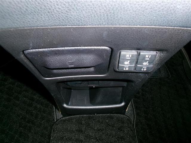 ノア ハイブリッドＧ　フルセグ　メモリーナビ　ＤＶＤ再生　バックカメラ　衝突被害軽減システム　ＥＴＣ　両側電動スライド　ＬＥＤヘッドランプ　乗車定員７人　３列シート（9枚目）