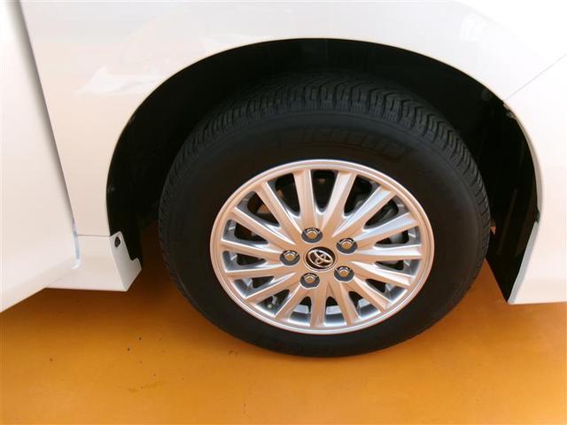 ノア ハイブリッドＧ　フルセグ　メモリーナビ　ＤＶＤ再生　バックカメラ　衝突被害軽減システム　ＥＴＣ　両側電動スライド　ＬＥＤヘッドランプ　乗車定員７人　３列シート（19枚目）