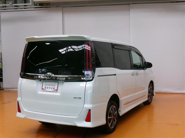 ノア Ｓｉ　ダブルバイビーＩＩＩ　４ＷＤ　フルセグ　メモリーナビ　ＤＶＤ再生　後席モニター　バックカメラ　衝突被害軽減システム　ＥＴＣ　ドラレコ　両側電動スライド　ＬＥＤヘッドランプ　ウオークスルー　乗車定員７人　３列シート（4枚目）