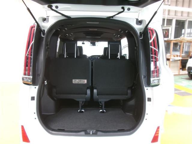 ノア Ｓｉ　ダブルバイビーＩＩＩ　４ＷＤ　フルセグ　メモリーナビ　ＤＶＤ再生　後席モニター　バックカメラ　衝突被害軽減システム　ＥＴＣ　ドラレコ　両側電動スライド　ＬＥＤヘッドランプ　ウオークスルー　乗車定員７人　３列シート（19枚目）