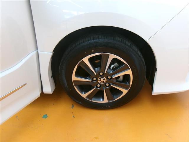 ノア Ｓｉ　ダブルバイビーＩＩＩ　４ＷＤ　フルセグ　メモリーナビ　ＤＶＤ再生　後席モニター　バックカメラ　衝突被害軽減システム　ＥＴＣ　ドラレコ　両側電動スライド　ＬＥＤヘッドランプ　ウオークスルー　乗車定員７人　３列シート（21枚目）