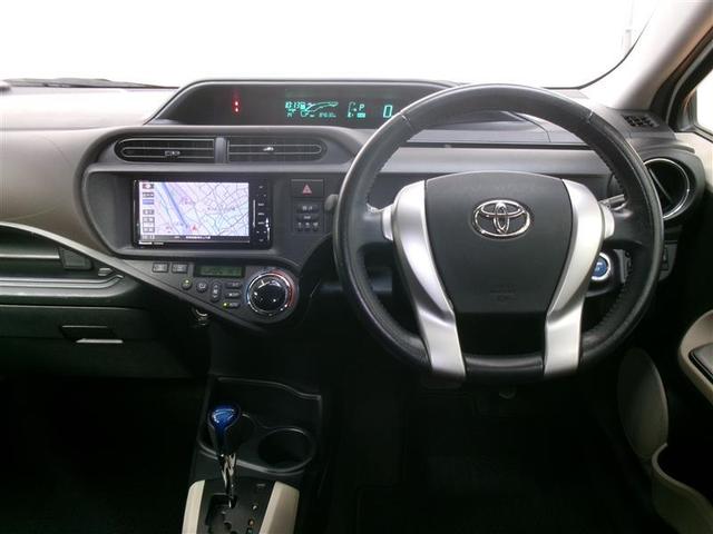 アクア Ｇ　フルセグ　メモリーナビ　ＤＶＤ再生　ＥＴＣ　ＬＥＤヘッドランプ　オートライト　横滑り防止　スマートキー　プッシュスタート　イモビ　ＢＬＵＥＴＯＯＴＨ接続　アルミホイール　２エアバッグ　ＡＢＳ（3枚目）