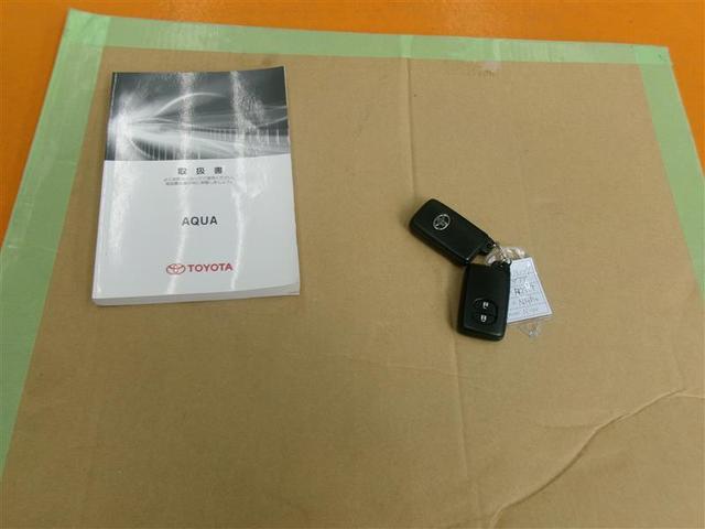 アクア Ｇ　フルセグ　メモリーナビ　ＤＶＤ再生　ＥＴＣ　ＬＥＤヘッドランプ　オートライト　横滑り防止　スマートキー　プッシュスタート　イモビ　ＢＬＵＥＴＯＯＴＨ接続　アルミホイール　２エアバッグ　ＡＢＳ（19枚目）