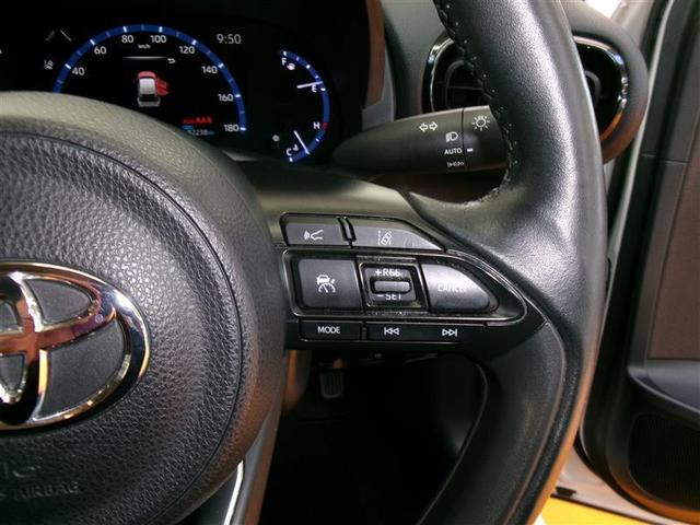 ヤリスクロス ハイブリッドＺ　フルセグ　バックカメラ　衝突被害軽減システム　ＥＴＣ　ＬＥＤヘッドランプ　横滑り防止機能　レーンアシスト　オートマチックハイビーム　クリアランスソナー　シートヒーター　ステアリングスイッチ　全周囲Ｍ（6枚目）