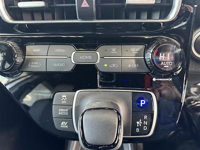 アクア ＧＲスポーツ　メモリーナビ　ＤＶＤ再生　バックカメラ　衝突被害軽減システム　ＥＴＣ　ドラレコ　ＬＥＤヘッドランプ　レーンアシスト　オートマチックハイビーム　ステアリングスイッチ　ＢＬＵＥＴＯＯＴＨ接続（11枚目）