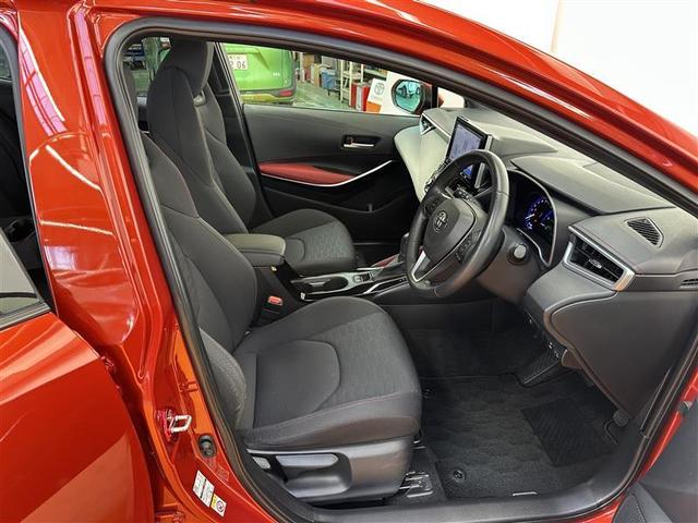 カローラスポーツ ハイブリッドＧ　Ｚ　フルセグ　メモリーナビ　ＤＶＤ再生　バックカメラ　衝突被害軽減システム　ＥＴＣ　ＬＥＤヘッドランプ　ＢＳ　レーンアシスト　オートマチックハイビーム　ＵＳＢ入力端子　クリアランスソナー　プッシュスタート（15枚目）