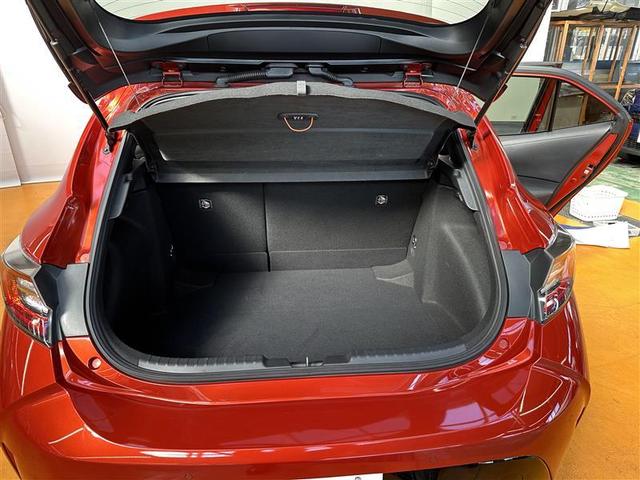 カローラスポーツ ハイブリッドＧ　Ｚ　フルセグ　メモリーナビ　ＤＶＤ再生　バックカメラ　衝突被害軽減システム　ＥＴＣ　ＬＥＤヘッドランプ　ＢＳ　レーンアシスト　オートマチックハイビーム　ＵＳＢ入力端子　クリアランスソナー　プッシュスタート（17枚目）