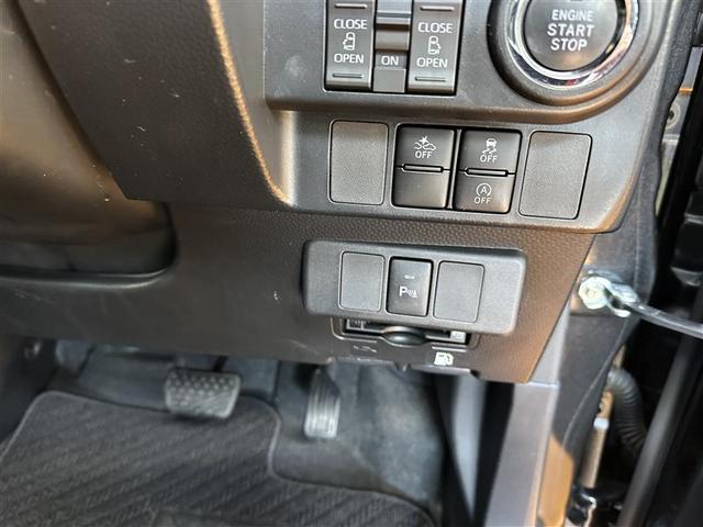 ルーミー カスタムＧ　ワンセグ　メモリーナビ　バックカメラ　衝突被害軽減システム　ＥＴＣ　両側電動スライド　ＬＥＤヘッドランプ　アイドリングストップ　パノラミックビューモニター　レーンアシスト　オートマチックハイビーム（7枚目）