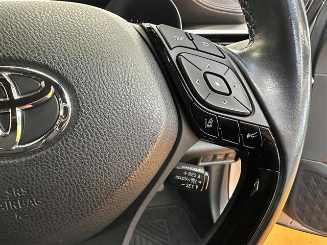 Ｃ－ＨＲ Ｇ　フルセグ　メモリーナビ　ＤＶＤ再生　バックカメラ　衝突被害軽減システム　ＥＴＣ　ドラレコ　ＬＥＤヘッドランプ　シートヒーター　ＢＳＭ　ＨＤＭＩ入力端子　レーンアシスト　オートマチックハイビーム（14枚目）