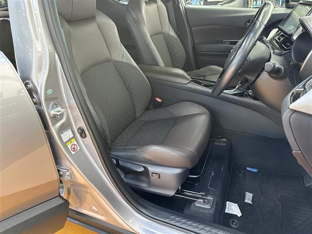 Ｃ－ＨＲ Ｇ　フルセグ　メモリーナビ　ＤＶＤ再生　バックカメラ　衝突被害軽減システム　ＥＴＣ　ドラレコ　ＬＥＤヘッドランプ　シートヒーター　ＢＳＭ　ＨＤＭＩ入力端子　レーンアシスト　オートマチックハイビーム（16枚目）